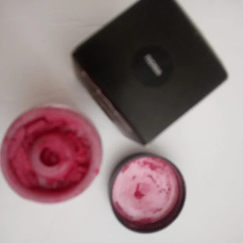 MAC Pigment  Powder  eyeshadow  7.5g /.26US oz FUCHSIA JUMBO Jar